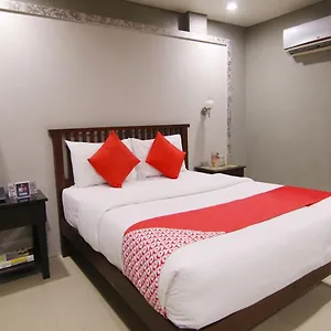 Hotel Oyo 103 Artina, Makati City