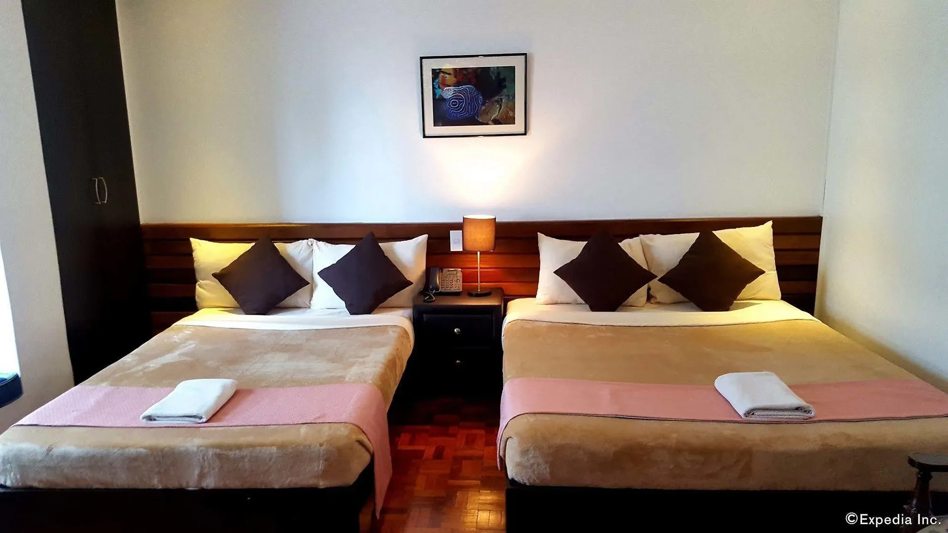 **  Gervasia Hotel Makati San Pedro Makati Filipinas